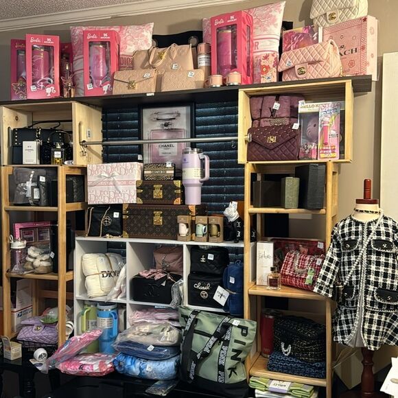 🍼🩷BUNDLES OF JOY 🩷 - Picture 5 of 17